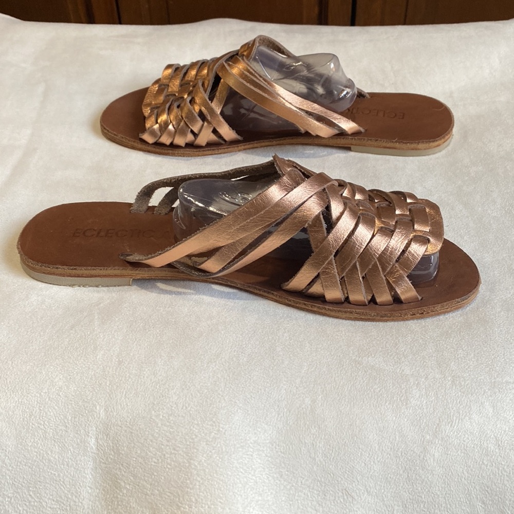 Eclectic Array sandal - Picture 3 of 5
